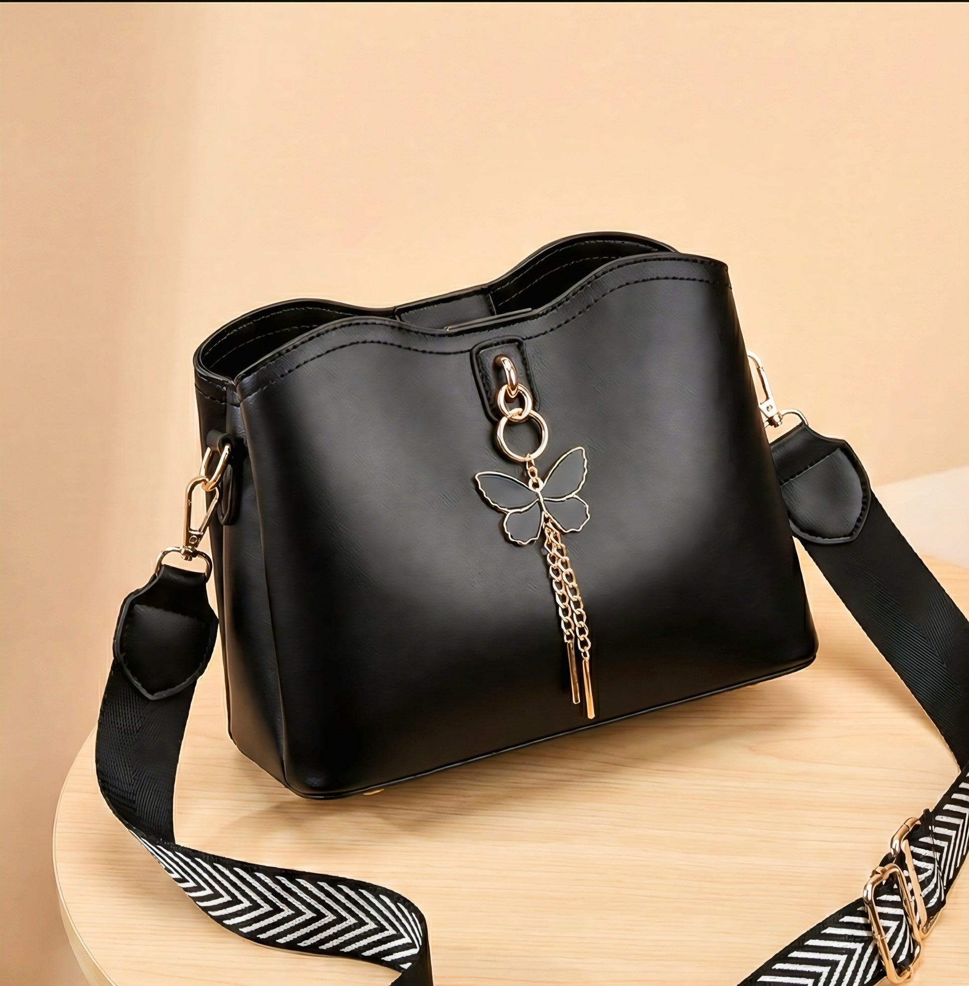 Elegance Lumière Premium Tote — White Luxe Edition with Butterfly Charm - RIZE.OFFICIAL